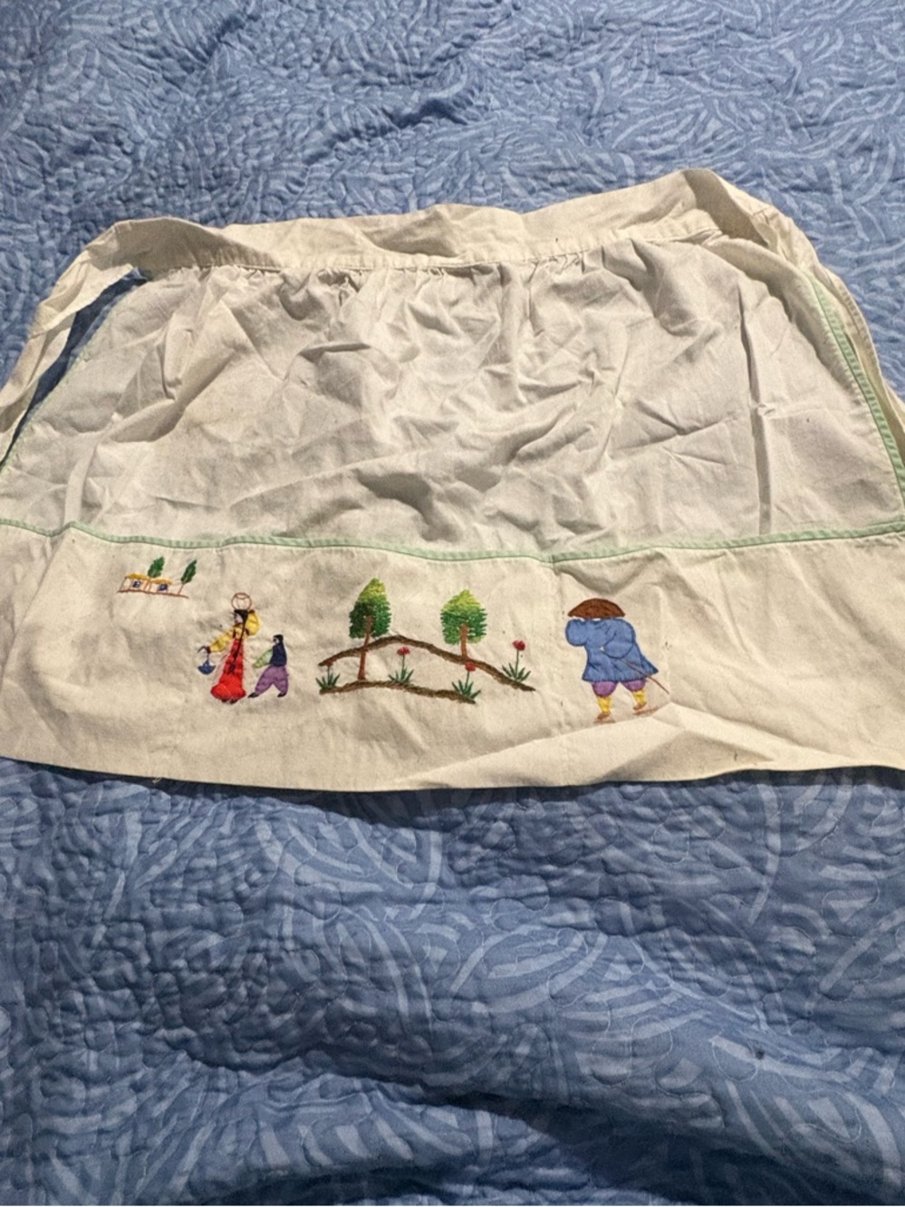 Cream Embroidered Cotton Waist Apron with Colorful Folk Motifs